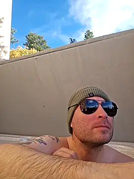 JeepinAround online show from 10-14-25, 03:01