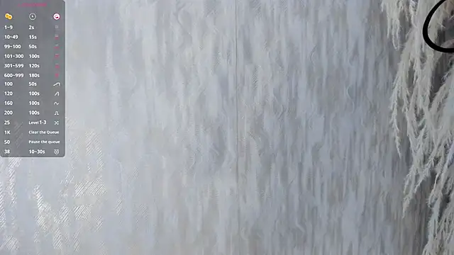 Lissalittlee online show from 10-26-25, 08:09