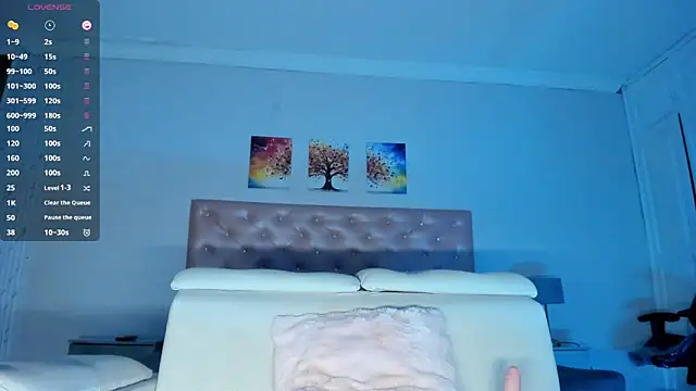 Lissalittlee online show from 02-11-26, 07:58