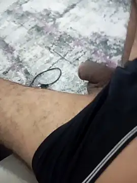 Snapshot of Kurtsikici@xh chatting on 09-12-25, 06:07 Kurtsikicixh online show from 09-12-25, 06:07