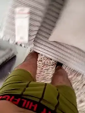 Snapshot of Kurtsikici@xh chatting on 02-23-26, 02:39 Kurtsikicixh online show from 02-23-26, 02:39