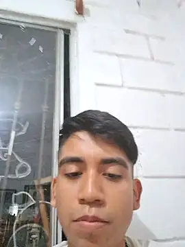 Snapshot of ElGiyuu25 chatting on 01-08-26, 07:36 ElGiyuu25 online show from 01-08-26, 07:36