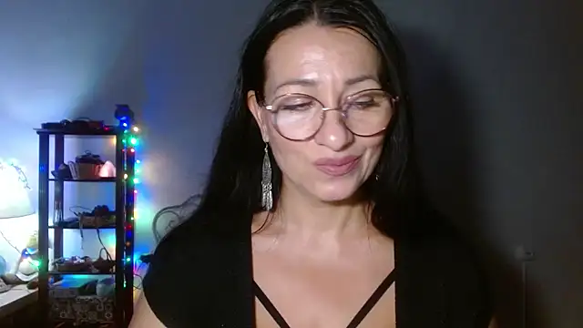 KeisyNeonX online show from 11-13-25, 08:24