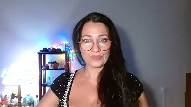 KeisyNeonX online show from 11-18-25, 08:34