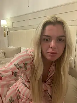 IrishTeenBarbie69 online show from 05-23-26, 09:47