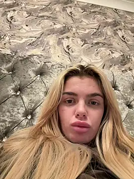 IrishTeenBarbie69 online show from 02-08-25, 10:40