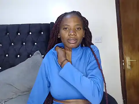 Snapshot of Sexyprecious01 chatting on 09-24-25, 04:02 Sexyprecious01 online show from 09-24-25, 04:02