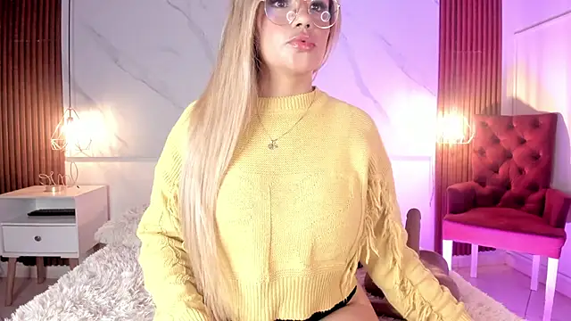 Snapshot of agatha_zc chatting on 02-18-25, 11:33 agatha zc online show from 02-18-25, 11:33