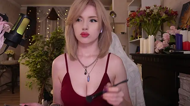 Chriss Fox online show from 02-27-26, 04:07