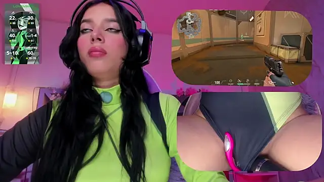 SweetieCloe  online show from 11-14-25, 09:40