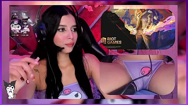 SweetieCloe  online show from 09-17-25, 10:01