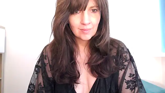 Ella Next Door online show from 03-16-26, 08:51