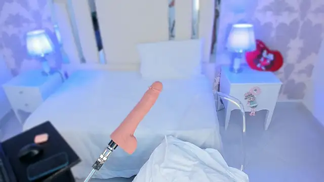 Miliaangeles online show from 11-15-25, 12:31