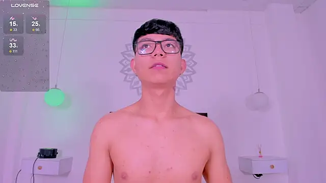 CodyTwink online show from 10-30-25, 02:47