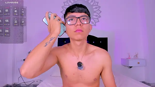 CodyTwink online show from 03-27-26, 02:51