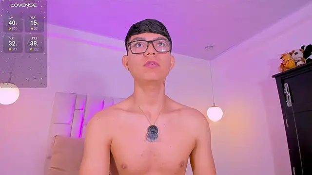 CodyTwink online show from 04-09-26, 01:06