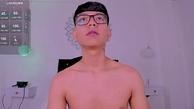 CodyTwink online show from 10-02-25, 01:36