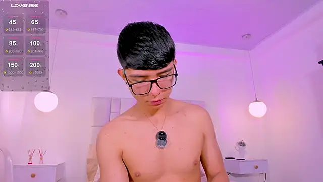 CodyTwink online show from 06-18-26, 11:54