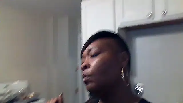 AllLeggs online show from 03-22-26, 09:05