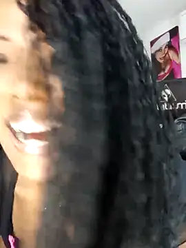 Snapshot of CandyBlackFunXXX chatting on 03-20-25, 03:25 CandyBlackFunXXX online show from 03-20-25, 03:25