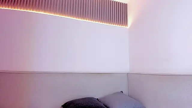 jasminehill  online show from 02-28-26, 01:44