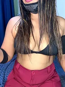 Snapshot of Cinderella-98 chatting on 02-12-25, 09:42 Cinderella-98 online show from 02-12-25, 09:42