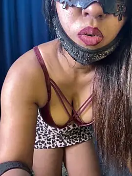 Snapshot of Cinderella-98 chatting on 03-10-25, 04:03 Cinderella-98 online show from 03-10-25, 04:03