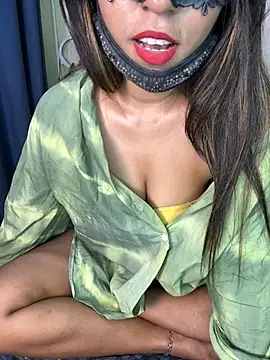 Snapshot of Cinderella-98 chatting on 02-21-25, 10:07 Cinderella-98 online show from 02-21-25, 10:07