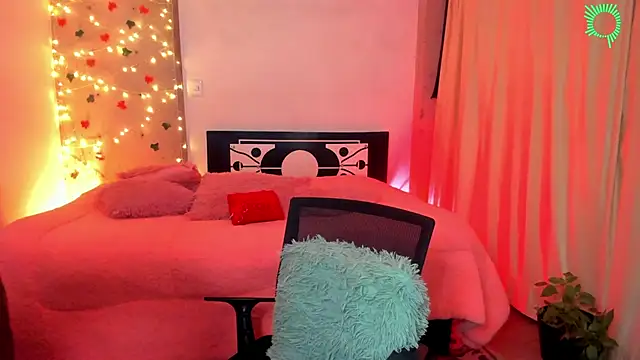 Snapshot of blackbarbietrans chatting on 02-18-25, 11:41 blackbarbietrans online show from 02-18-25, 11:41