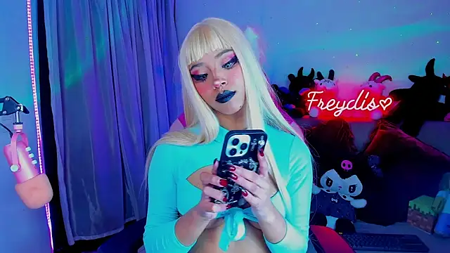 Miss freydis online show from 03-03-26, 05:25