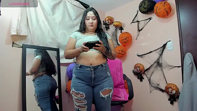 Snapshot of cherrycurvyyy chatting on 11-07-25, 07:18 cherrycurvyyy online show from 11-07-25, 07:18