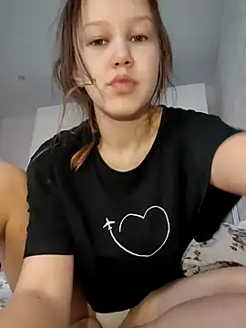  AnMiss  online show from 11-28-25, 10:48