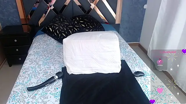 Snapshot of bianca_milfsexy chatting on 02-14-25, 01:13 bianca milfsexy online show from 02-14-25, 01:13