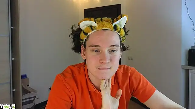 MoreRealAlex online show from 02-10-25, 10:30