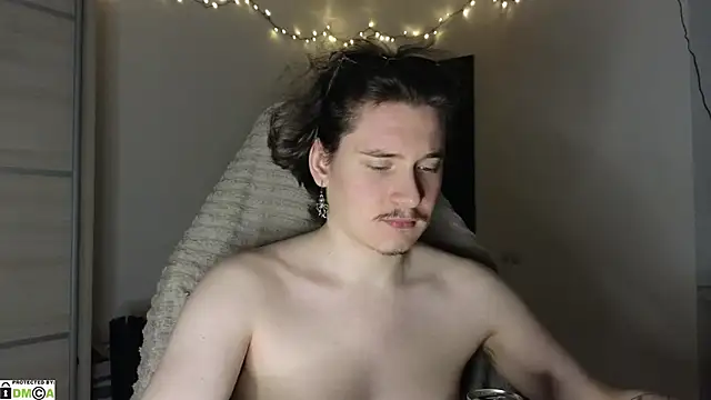 MoreRealAlex online show from 09-17-25, 03:52