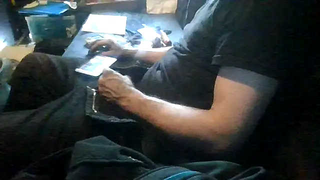 robeaulieu02 online show from 03-20-26, 05:58