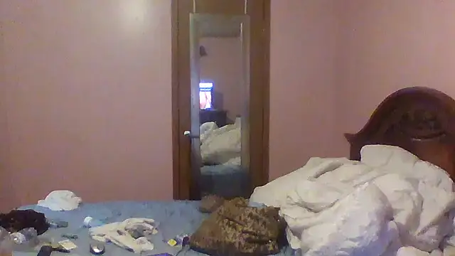 Mrunpredictableyouknow online show from 10-22-25, 01:10