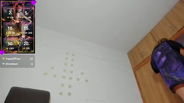 violetmontan online show from 11-04-25, 03:05