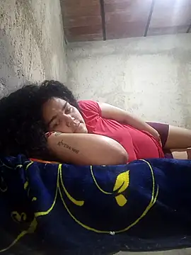 Snapshot of Paola16_6 chatting on 02-14-26, 05:46 Paola16 6 online show from 02-14-26, 05:46