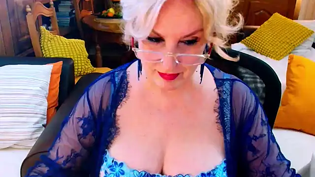 GattonaBiondona online show from 11-26-25, 03:12