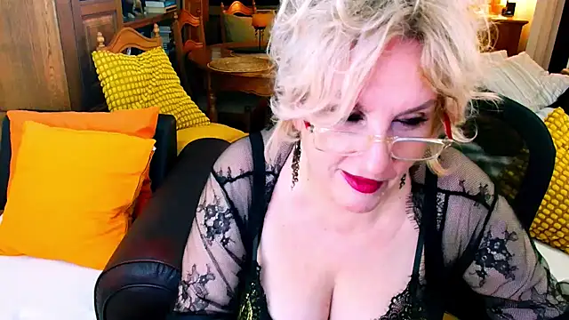 GattonaBiondona online show from 11-22-25, 09:30