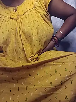 Snapshot of Ritababhi chatting on 09-19-25, 07:29 Ritababhi online show from 09-19-25, 07:29