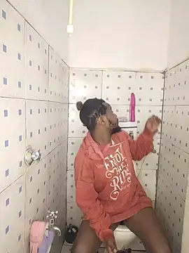 Freaky Vannahs online show from 11-02-25, 03:00