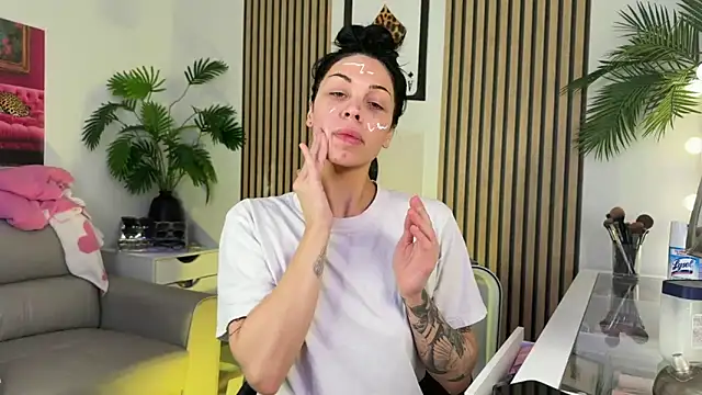 NattyFierros online show from 10-20-25, 06:59