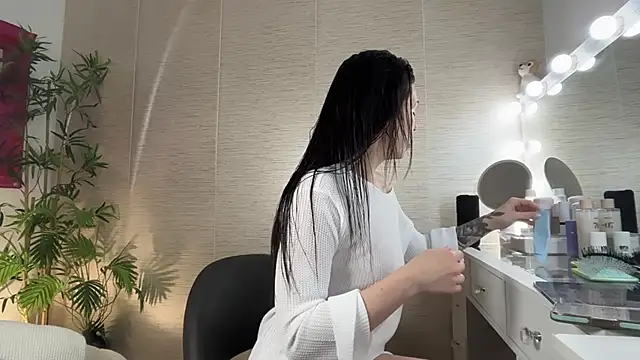 NattyFierros online show from 05-19-26, 04:47