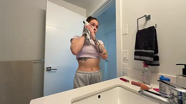 NattyFierros online show from 05-12-26, 04:35
