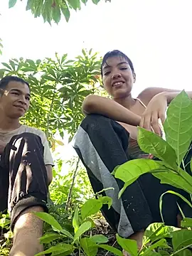 Snapshot of Boypolla11 chatting on 12-22-25, 01:44 Boypolla11 online show from 12-22-25, 01:44