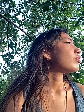 Snapshot of Boypolla11 chatting on 12-03-25, 11:42 Boypolla11 online show from 12-03-25, 11:42