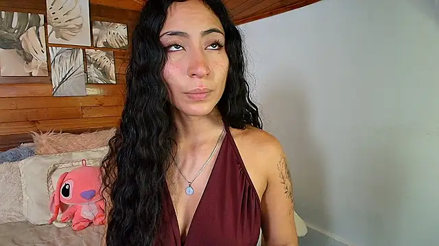 amber curly online show from 02-18-26, 06:48