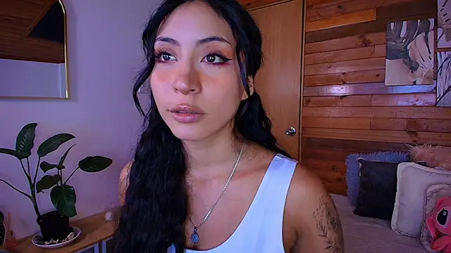 amber curly online show from 05-05-26, 07:50